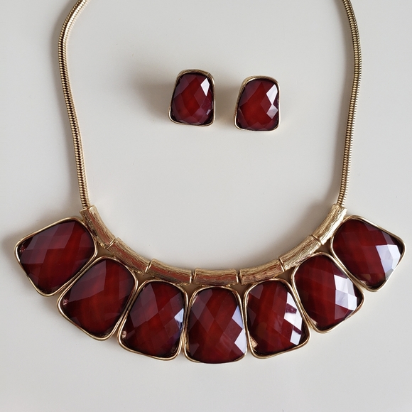 Jewelry - Necklace and earrings/wine color